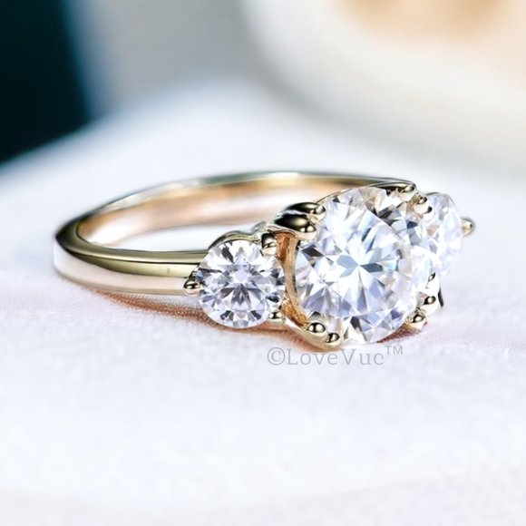 Certified 2.8ct. t.w. Diamond Three-stone Brilliant Cut Engagement Ring VVS1 - Picture 5 of 16